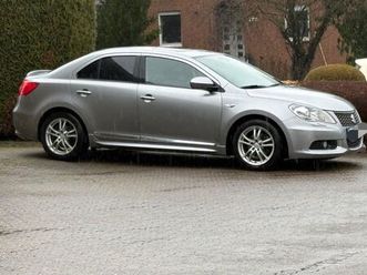 suzuki kizashi sportlimousine