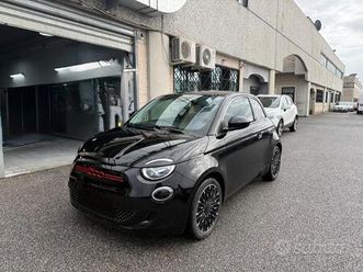 disponibile 500 elettrica allestimento red