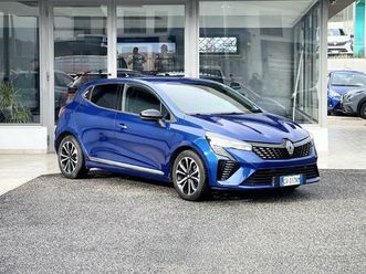 renault clio 1.0 tce evolution 90cv e6 - 2024