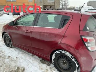 2018 chevrolet sonic lt hatchback w/ apple carplay & android aut