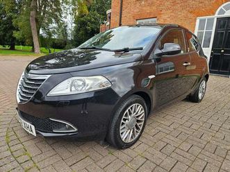 0.9 twinair limited euro 5 (start/stop) 5dr