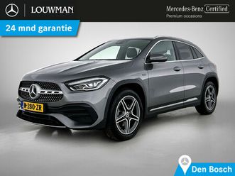 mercedes-benz gla 250e amg-line | trekhaak af fabriek | parkeerpakket met achteruitrijcamera | spiegelpakket | dodehoek assistent | inclusief 24 maanden mb cert