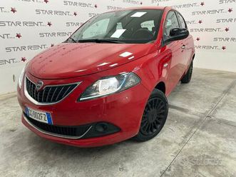 lancia ypsilon 1.0 firefly 5 porte s&s hybrid ecoc