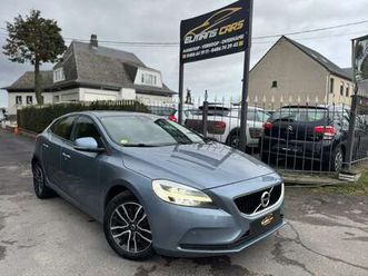 2.0 d2 // automatique // jantes // navi // 2018