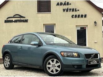volvo c30 1.8 momentum friss műszaki.cserélt vezérlés.216.000 km
