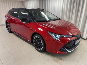 touring sports hybrid e-cwt 122 hk gr-sport låga mil