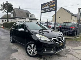 1.2i style // 89.000km //jantes//navi//1ier propr