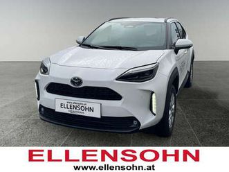 - 1,5 l 4x2 hy active drive