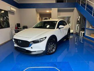 2.0 m-hybrid exclusive 2wd 122cv 6mt