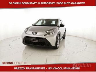 toyota aygo x 1.0 active 72cv s-cvt