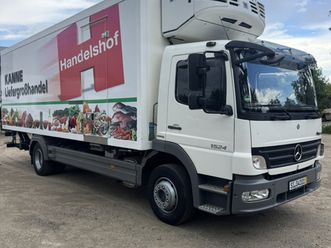 mercedes-benz atego 2009