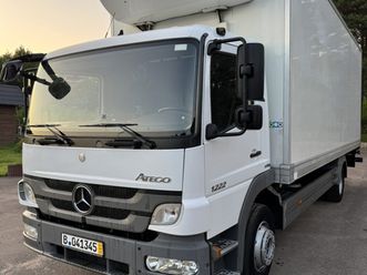 mercedes-benz atego 2012