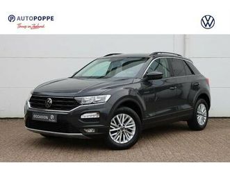 volkswagen t-roc - 1.0 tsi 110pk style executive