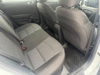 kia ceed (ceed) sportswagon 1.5, 2023 god.