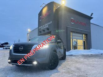 nissan pathfinder 2022 sv 8 passagers, 4 roues motrices, d