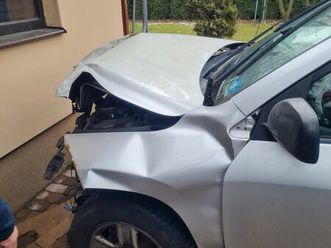 sprzedam uszkodzoną toyotę rav 4 nysa • olx.pl