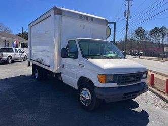 2006 ford econoline e450 15’ box truck 6.0l diesel automatic 173k