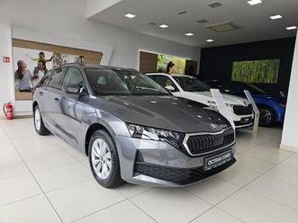 škoda octavia combi fl essen. 1.5 tsi dsg mhev, 2026 god.