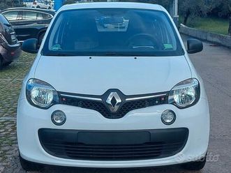 renault twingo sce limited 69cv prezzo reale-