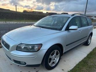 ② volvo v50 breaks 1.6tdi airco — volvo — 2ememain