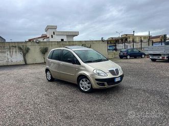 lancia musa 1.4 16v platino