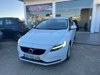 volvo v40 2.0 d3 momentum