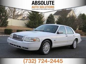 2010 mercury grand marquis ls 4dr sedan