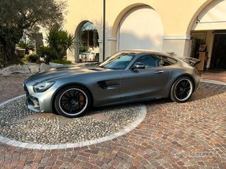 mercedes amg gtr
