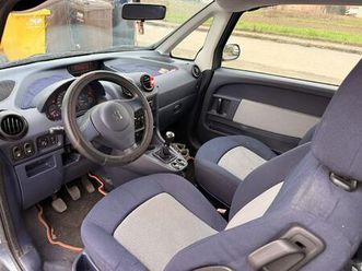 peugeot 1007 1,4 hdi, 2006 god.