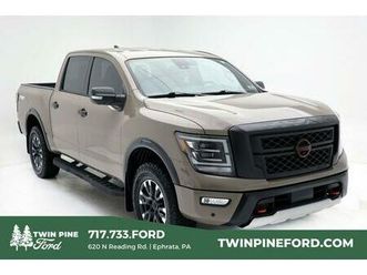 used 2023 nissan titan pro-4x