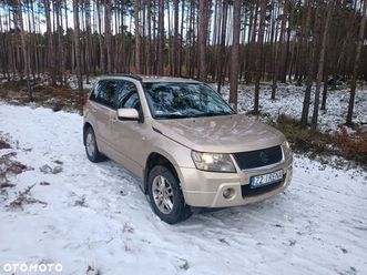 suzuki grand vitara 2.0