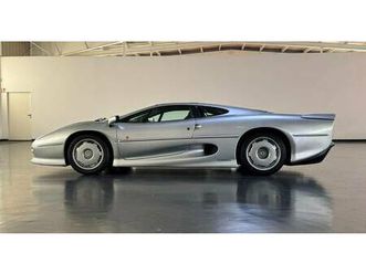 1993 | jaguar xj 220
