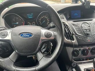 ford focus 1.6 2012