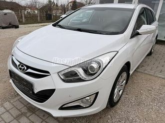 hyundai i40 1.7 crdi hp business 177000km-sz.konyv-pdc-v.horog-led-megkímélt
