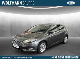 ford focus titanium pps navi led winterpaket park-ass