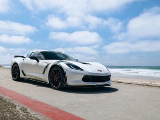 2017 chevrolet corvette grand sport