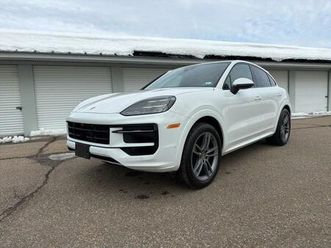certified 2025 porsche cayenne awd