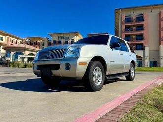 2002 mercury mountaineer *one owner*