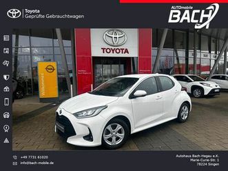 toyota yaris hybrid team deutschland,keyless,led,kamera