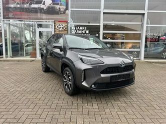 toyota c-hr hybrid team d 1.8 led mehrzonenklima dab sh