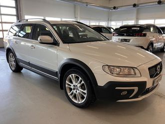 volvo xc70 d5 awd business classic aut ** 2-om suomiauto / acc / webasto / koukku / lämpölasi / navi / p.tutkat / crystal white **