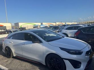 kia proceed gt 1.6 t-gdi , ahk, 8xr,panor, jbl, allr