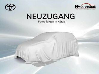 toyota hilux 2.8 extra cab comfort 4x4 navi pdc