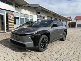 toyota bz4x *awd* *lounge*