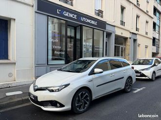 toyota auris hybride 136h executive - garantie toyota