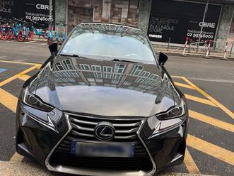 lexus is 300h