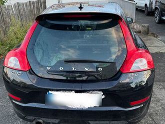 volvo c30 114.800km, automatique, noir, r-design