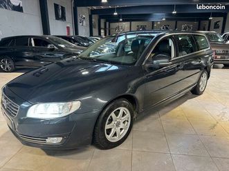 volvo v70 momentum d4 2.0d 180ch