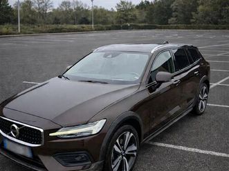 volvo v60 cross country pro d4 190 ch geartronic