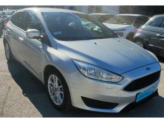 ford focus ii hatchback phase 2 1.0 scti 100ch vo2815 a